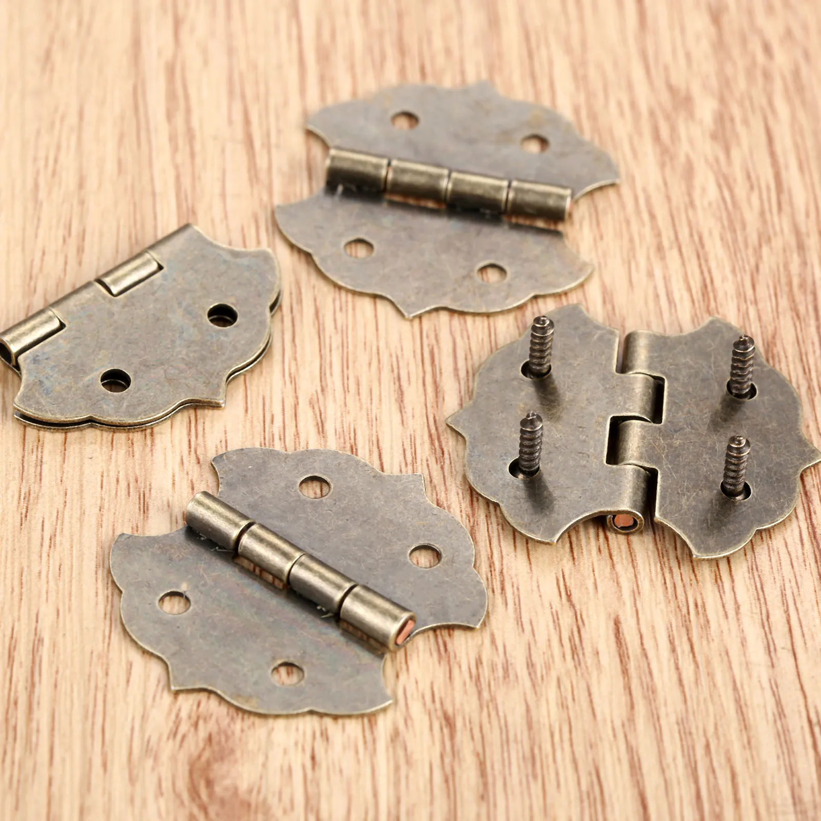 4pcs Flat Hinges +16 screws La - Body Jewelry Display Case recensione e prezzo